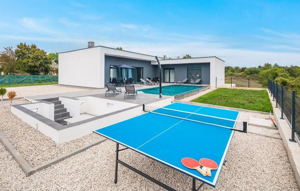 Villa Inna Maruzini 0*,